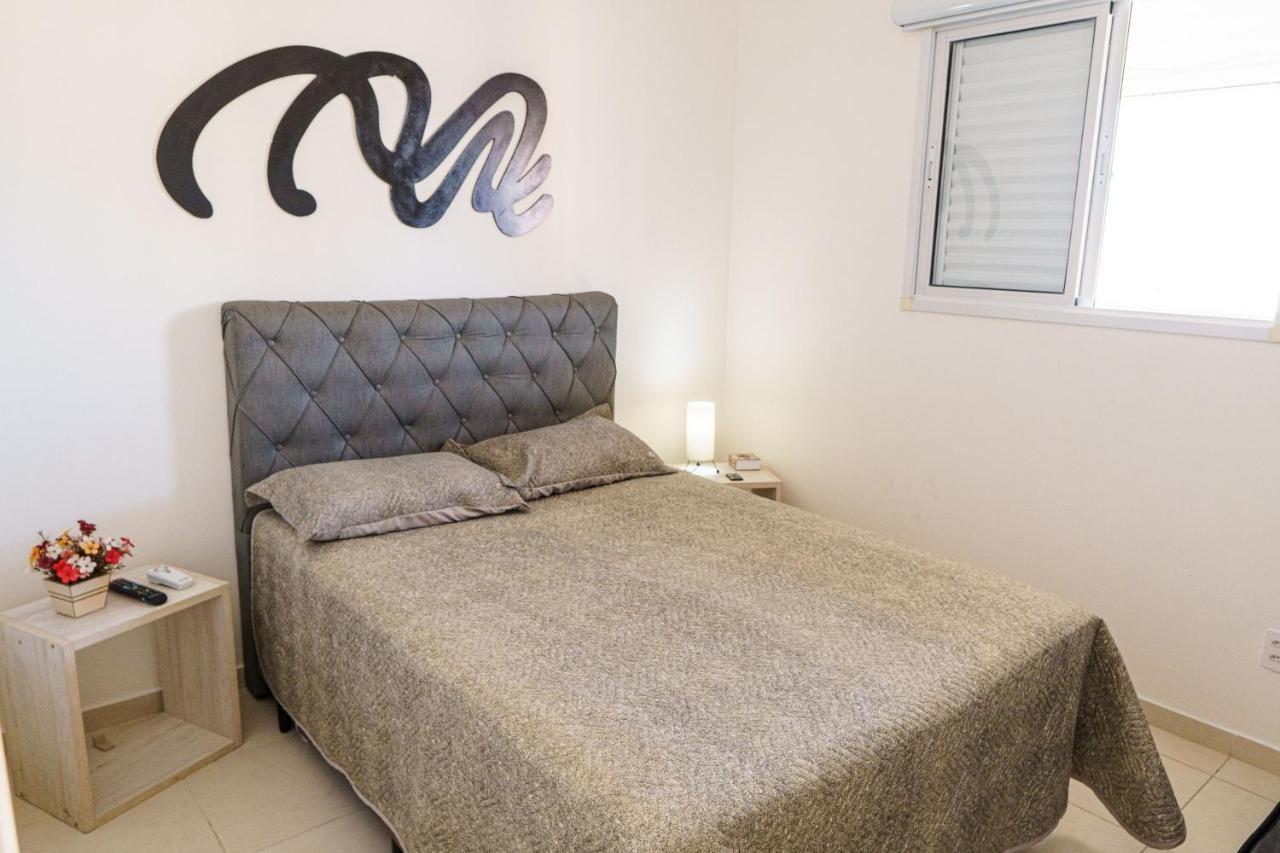 Apartamento Vista Mar - Varanda Gourmet - Portaria 24h - Da Aviação - Estacionamento Gratuito *
