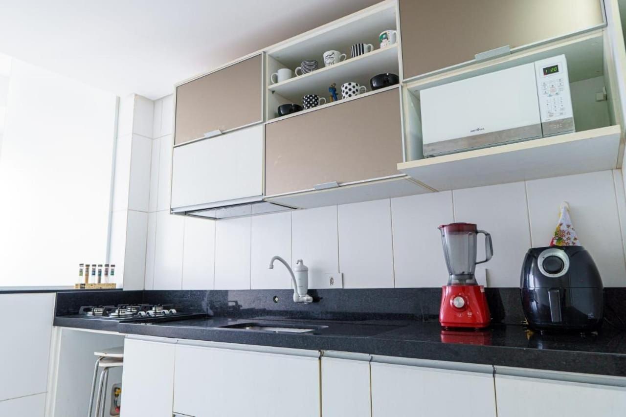 Apartamento Vista Mar - Varanda Gourmet - Portaria 24h - Da Aviação - Estacionamento Gratuito