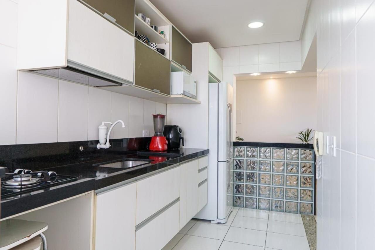 Vista Mar: Beachfront Getaway With Gourmet Balcony *